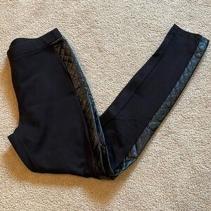 Carmen Valvo Faux Leather Leggings Size Small